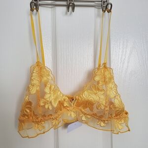 NWT Free People Intimately Golden Yellow Floral Lace Bralette Size XS